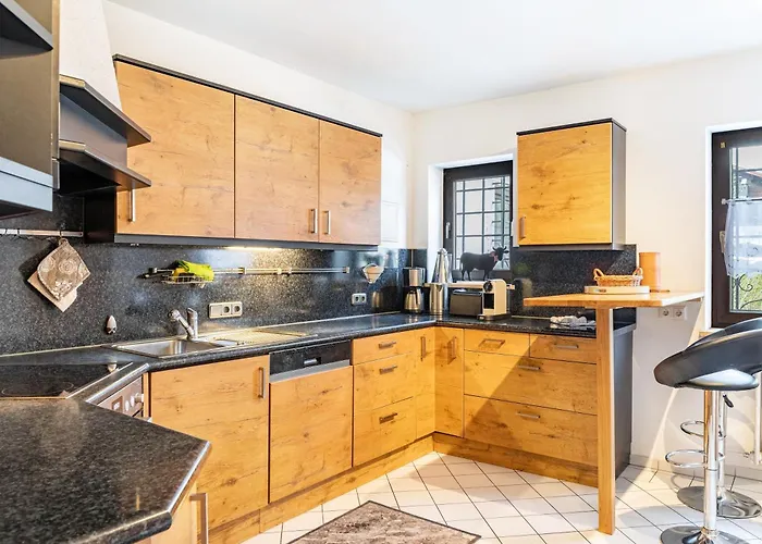 Bergwild * جارمش بارتنكيرشن